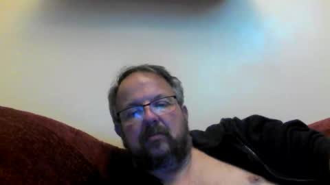 Snapshot of robxx32 chatting on 04.16.26 robxx32 online show from 04.16.26