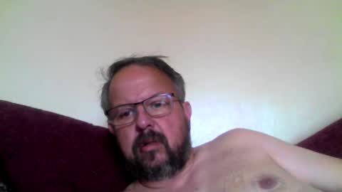 Snapshot of robxx32 chatting on 05.20.26 robxx32 online show from 05.20.26