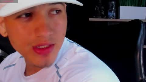 rocco_santos online show from 11.26.25