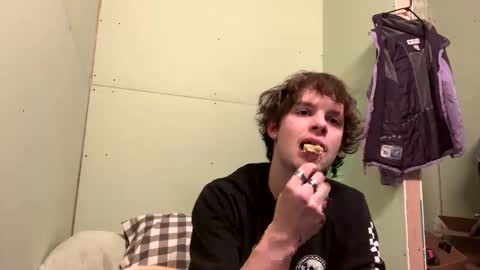 Snapshot of rockeylo99 chatting on 12.05.25 rockeylo99 online show from 12.05.25