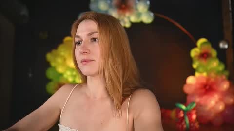 Snapshot of rocknrose chatting on 03.23.26 RocknRose online show from 03.23.26