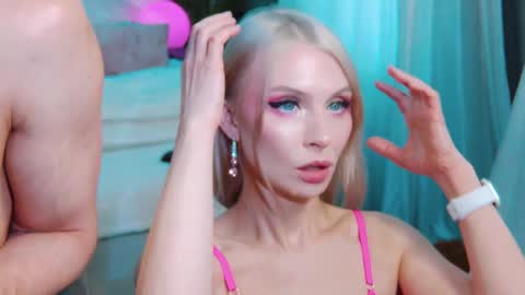 Lina and Den online show from 10.13.25