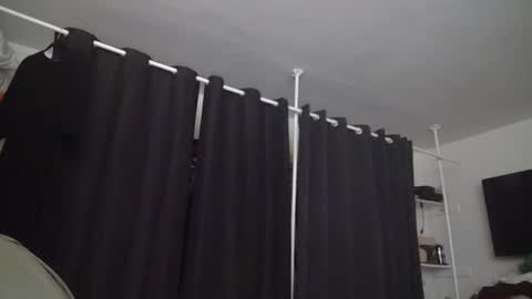 Snapshot of rockstarslasvegas chatting on 09.19.25 rockstarslasvegas online show from 09.19.25