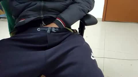 rockysam090 online show from 12.28.24