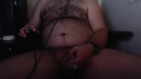 Snapshot of roctumx chatting on 10.20.25 roctumx online show from 10.20.25