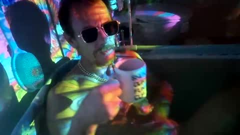 Snapshot of rod77knee chatting on 02.22.25 rod77knee online show from 02.22.25