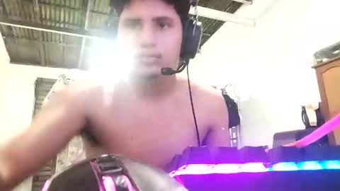 Snapshot of rodri1k chatting on 05.02.26 rodri1k online show from 05.02.26