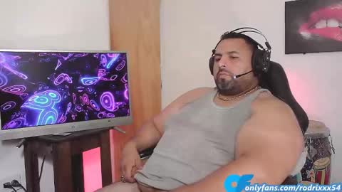 rodrixxx54 online show from 01.15.25