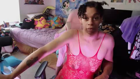 Roellii  Pinky online show from 05.19.26
