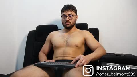 Snapshot of roger_belmont chatting on 01.07.26 Roger Belmont online show from 01.07.26