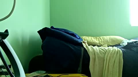 Snapshot of rojo22712 chatting on 09.27.25 Mr. Red online show from 09.27.25