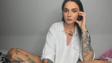 Snapshot of rokiinbaby chatting on 12.08.24 rokiinbaby online show from 12.08.24