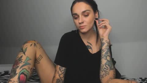 Snapshot of rokiinbaby chatting on 12.10.24 rokiinbaby online show from 12.10.24