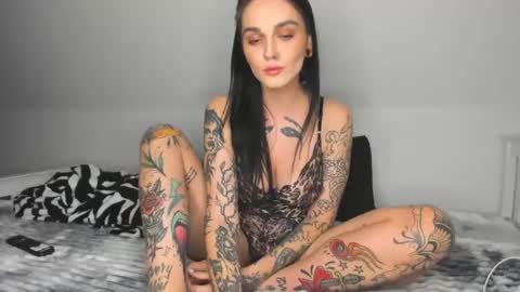 Snapshot of rokiinbaby chatting on 03.03.25 rokiinbaby online show from 03.03.25