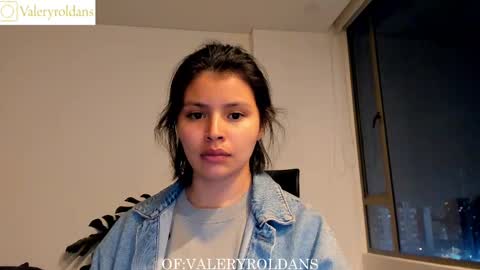 Snapshot of roldansvalery chatting on 03.01.25 Valery Roldans online show from 03.01.25