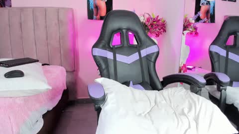 Marcela online show from 01.17.25