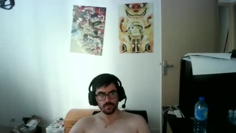 Snapshot of romainb72 chatting on 06.15.26 romainb72 online show from 06.15.26