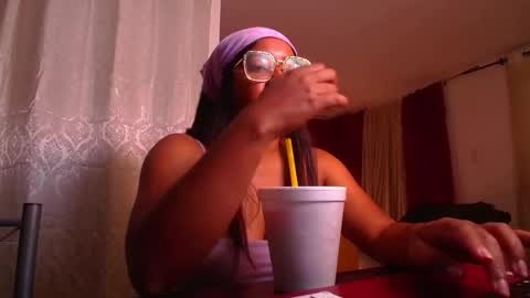 Snapshot of romantic_stargirl chatting on 03.22.26 Is A Belle online show from 03.22.26