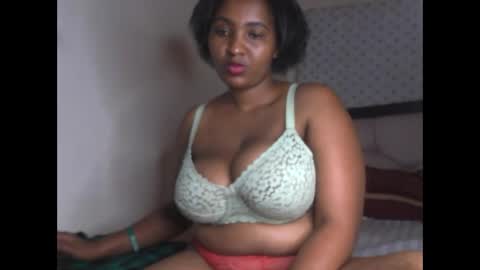 Snapshot of romina_26 chatting on 02.06.26 Romina 26 online show from 02.06.26