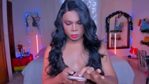 Romi Rouse online show from 11.30.25