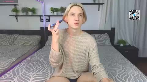 Snapshot of ron_vilsx chatting on 11.10.25 ron vilsx online show from 11.10.25