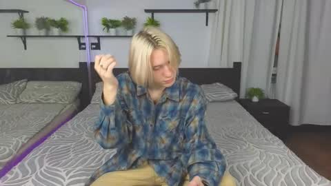 Snapshot of ron_vilsx chatting on 11.12.25 ron vilsx online show from 11.12.25