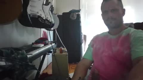 ronniejohnston13 online show from 06.06.26
