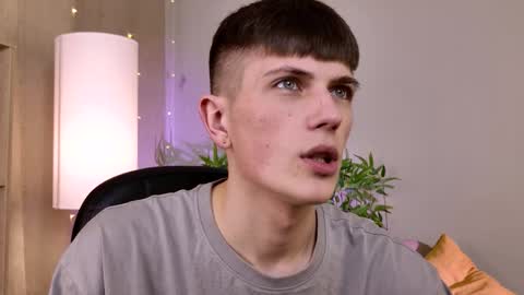 Snapshot of rony_winston chatting on 02.14.26 Rony online show from 02.14.26