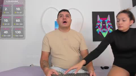 Snapshot of rooxxyy_ chatting on 11.12.25 online show from 11.12.25