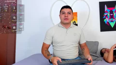 Snapshot of rooxxyy_ chatting on 11.16.25 online show from 11.16.25