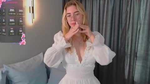 Emma online show from 10.13.25