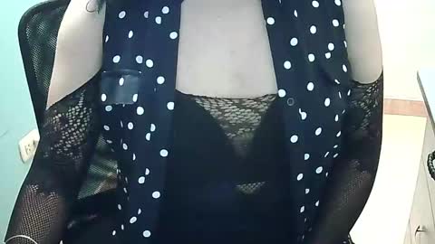 Rosa online show from 03.10.25