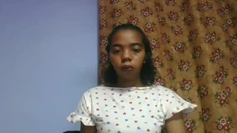 Snapshot of rosah225127 chatting on 04.21.26 rosah225127 online show from 04.21.26