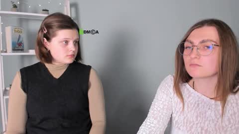 Snapshot of rosalie_shy chatting on 10.27.25 rosalie_shy online show from 10.27.25