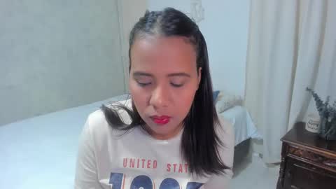 Snapshot of rosaliiaa1 chatting on 02.19.25 Rosalia online show from 02.19.25