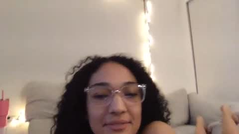 Rosalina online show from 01.03.25