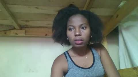 Snapshot of rosalinda933 chatting on 02.28.26 Rosalinda online show from 02.28.26