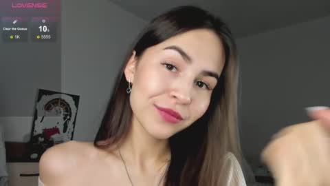 Snapshot of rosalion chatting on 11.29.25 Kerry online show from 11.29.25