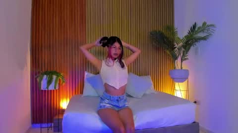 R O S A online show from 04.16.26