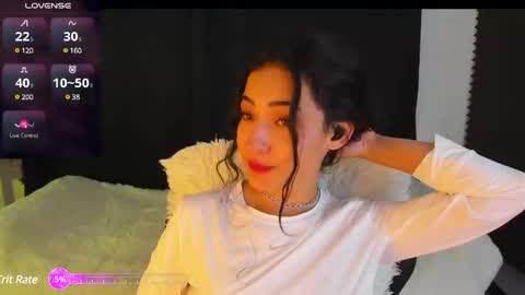 Snapshot of rosario215_ chatting on 02.11.25 Rosario online show from 02.11.25