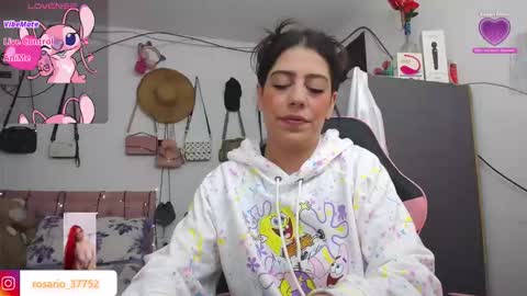 rosario_1996 online show from 10.17.25