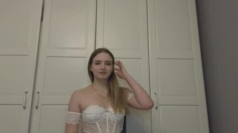 Luna online show from 12.16.25