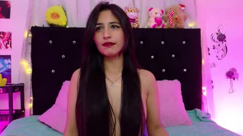 Snapshot of rose_smiley1 chatting on 01.06.26 Rose online show from 01.06.26