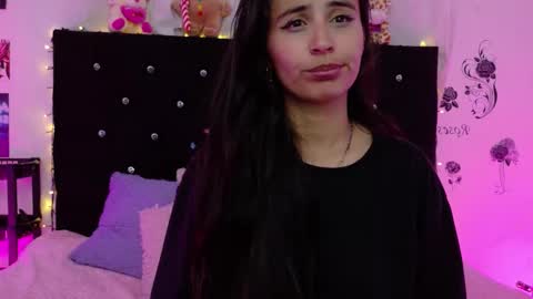 Snapshot of rose_smiley1 chatting on 02.06.26 Rose online show from 02.06.26