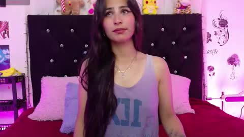 Snapshot of rose_smiley1 chatting on 02.23.26 Rose online show from 02.23.26