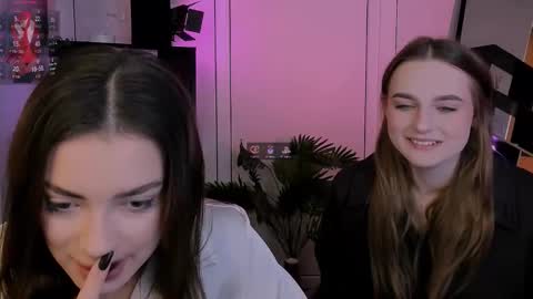 Snapshot of rose_style chatting on 11.05.25 rose online show from 11.05.25