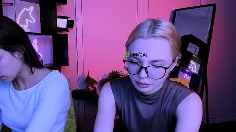 Snapshot of rose_style chatting on 11.11.25 rose online show from 11.11.25