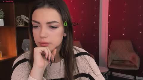 Snapshot of rose_style chatting on 11.19.25 rose online show from 11.19.25