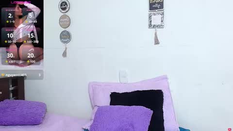 Snapshot of rose_towers4 chatting on 12.03.25 rose_towers4 online show from 12.03.25