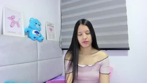 Rose y Miah online show from 12.17.25